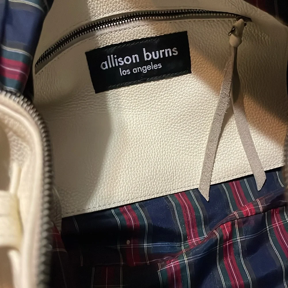 ALLISON BURNS LEATHER CROSSBODY BAG